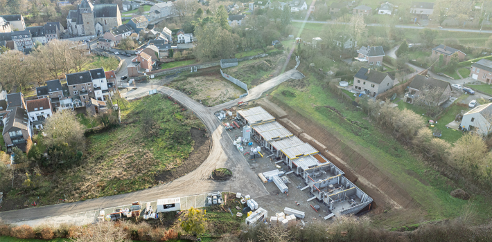 vue aérienne du chantier des Hauts de Chinrue à Theux