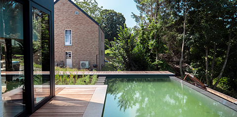 Projet de maison contemporaine sur mesure avec terrasse et baies vitrées