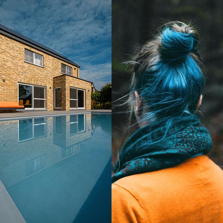 Une composition de deux images :
À gauche, une maison contemporaine en briques claires avec grandes baies vitrées et panneaux solaires sur le toit. Piscine extérieure reflétant la façade de la maison.
À droite, une personne vue de dos avec les cheveux attachés en chignon et teints en bleu. Elle porte un manteau orange et une écharpe à motifs, dans un décor naturel.