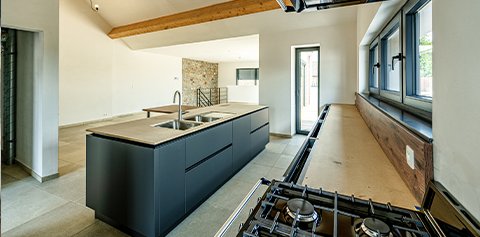 Espace intérieur personnalisé d'une construction maison sur mesure selon cahier des charges client